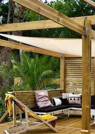 Vila Evasion Nature Maison & Glamping Grayan-et-l'Hopital